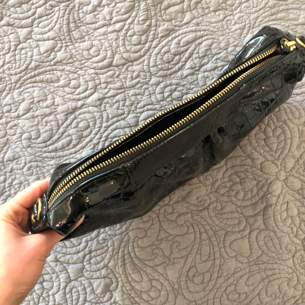 Bryna Nicole black patent leather clutch bag - Picture 4 of 5